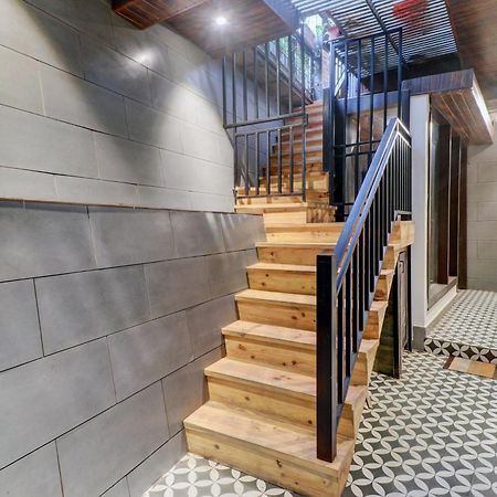 Mount View - A Luxurious Stay Bhowali Nainital Buitenkant foto